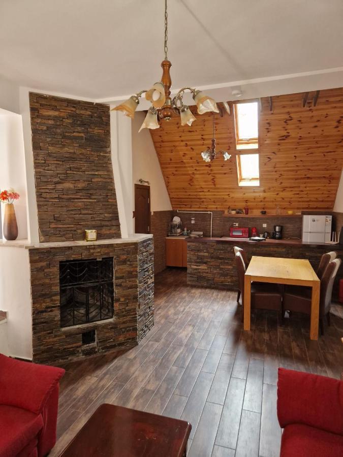 Vila Pinul Si Mesteacanul Poiana Brasov Exterior photo